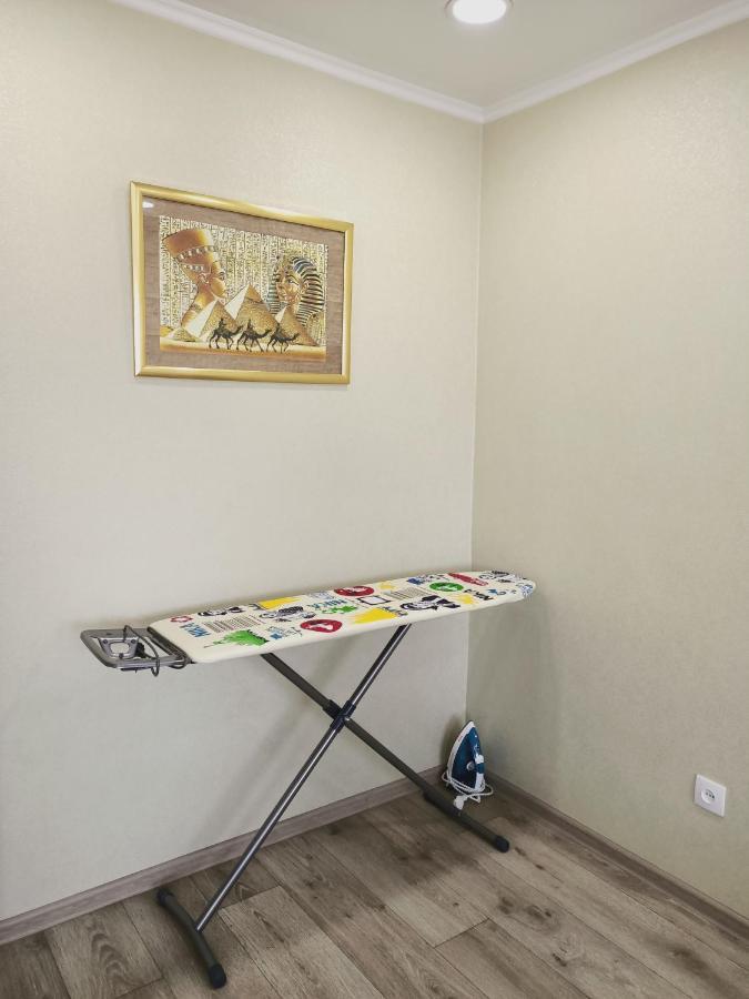 Apartnew In City Centr Ustʼ-Kamenogorsk エクステリア 写真